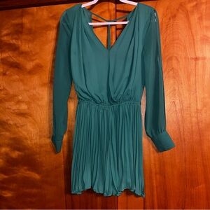 Green Long Sleeve Romper with V-Neck